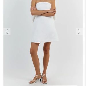 DISSH size 6 linen white dress